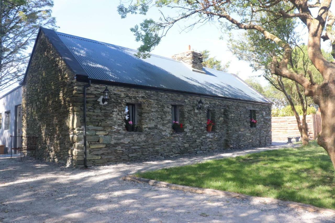 Hotel Retro caravans on Valentia Island Chapeltown Exterior foto